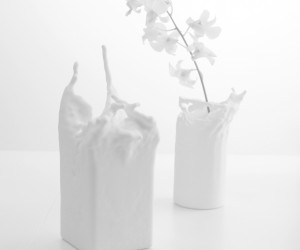 he vase’s form simulates the moving fluid. Adjustments like the speed and volume of...