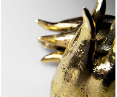 Sculptor Carlo Maria Rossi, working out of Roma, Italy, has created an elegant cast sculpture of two molars titled 'In Memory of Silvio.' The work, made of solid gold and finished by hand, features all the intricacies of an individuals well-worn teeth, complete with various chips and abrasions. Ultimately, Rossi’s 'In Memory of Silvio,' works as a beautiful tribute to one of our most lasting and individualized features.